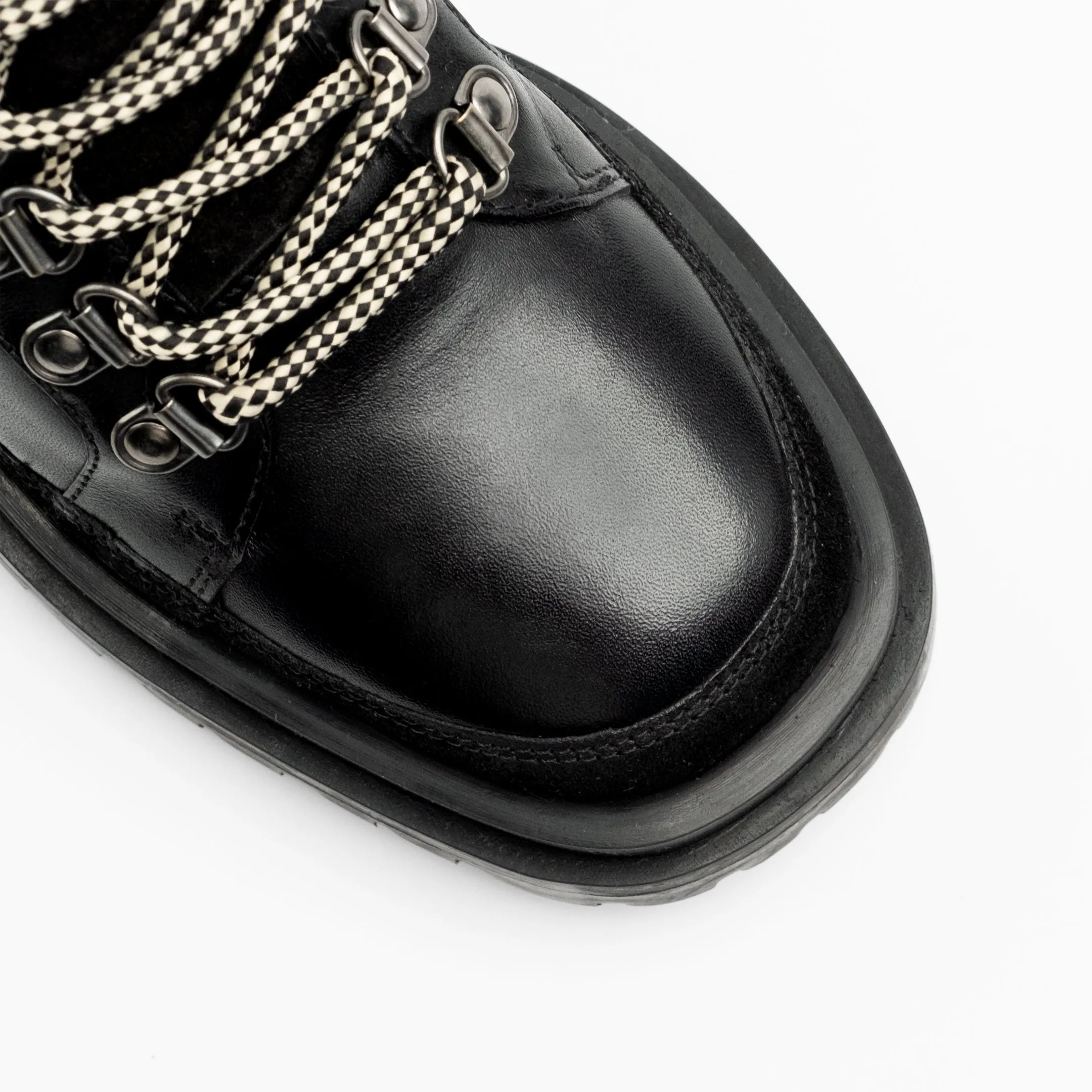 Dana Hiking Boot